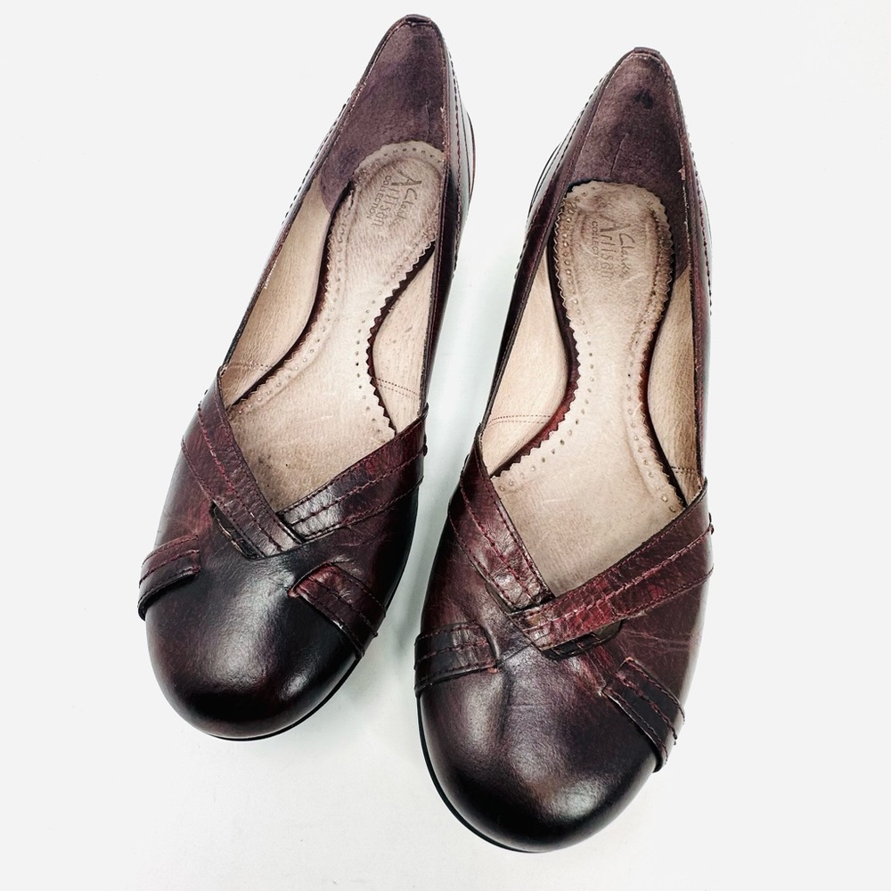 Clark Artisan Collection Leather Brown Closed Toes Heels Womens Shoes